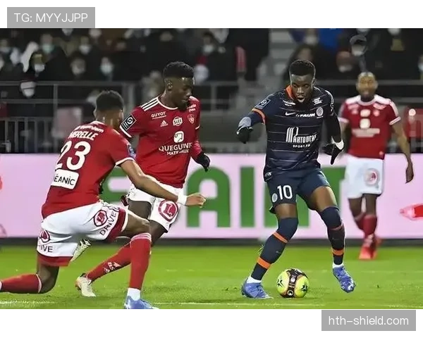 加克波强势发挥助利物浦稳固英超领跑位置