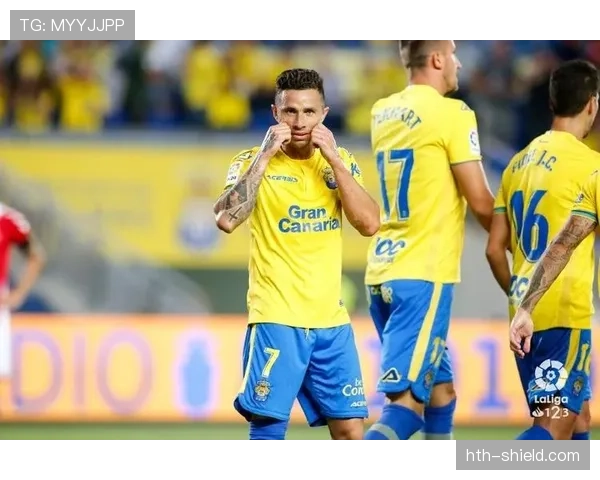 哈兰德冥想庆祝动作引热议，近期表现稳健持续领跑射手榜